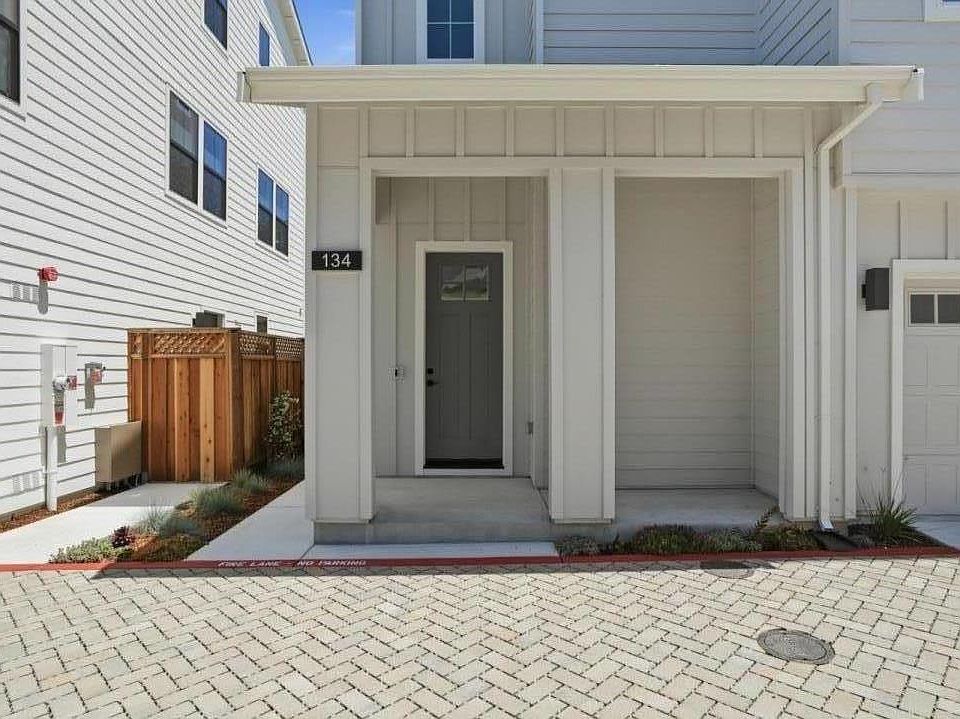 1st image of 134 Sunnyside Ave