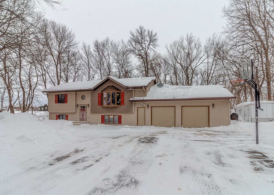 1st image of 24592 Hardeggers Dr