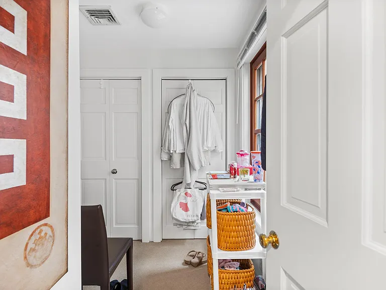 3 Belgravia Pl — Photo 11