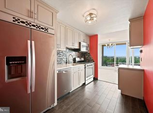 3900 Ford Rd APT 15R, Philadelphia, PA 19131