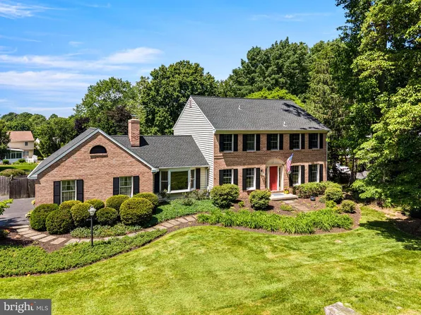 405 Scofield Ln, West Chester, PA 19380