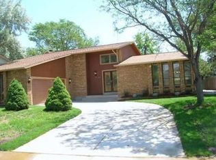8286 S Yukon Way, Littleton, CO 80128