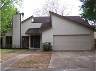 3134 Frontier Dr, Sugar Land, TX 77479