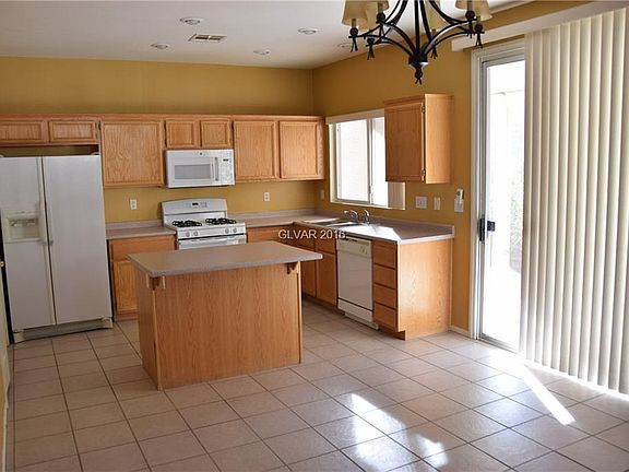 4th image of 3741 Ocean Waters St #0