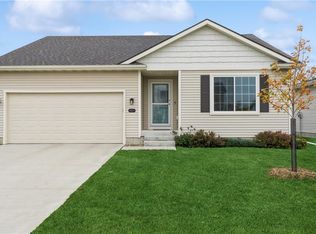 4451 E 48th St, Des Moines, IA 50317