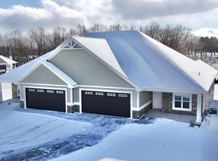 Deer Hollow Ct UNIT 3, Deforest, WI 53532