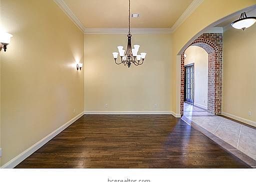 3rd image of 17944 Ranch House Dr