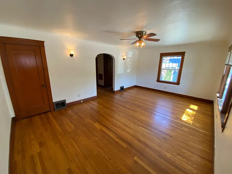 625 Forest St — Photo 6