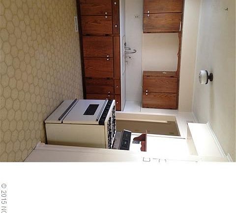 4th image of 1241 N 76th Ave E