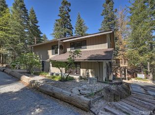 26545 Forest Ln, Twin Peaks, CA 92391