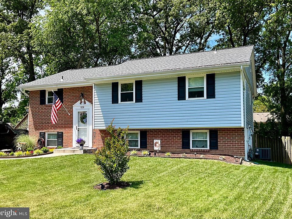 1st image of 8238 Chalet Ct