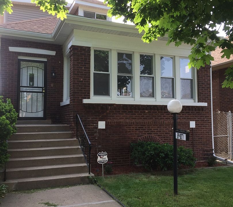 1st image of 8407 S Luella Ave