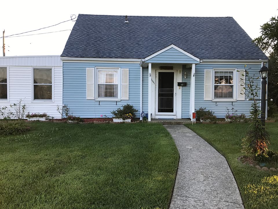 1st image of 2001 Simpson Ave