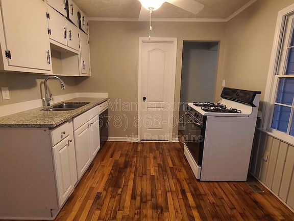 3rd image of 2242 Lawson Way
