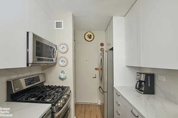 Sold by Brown Harris Stevens | media 5