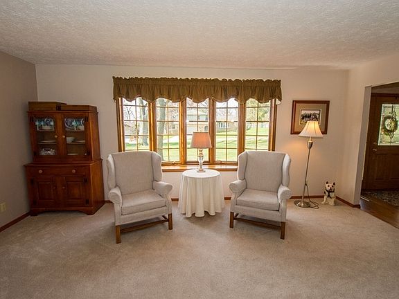 5th image of 17705 Woodthrush Ln