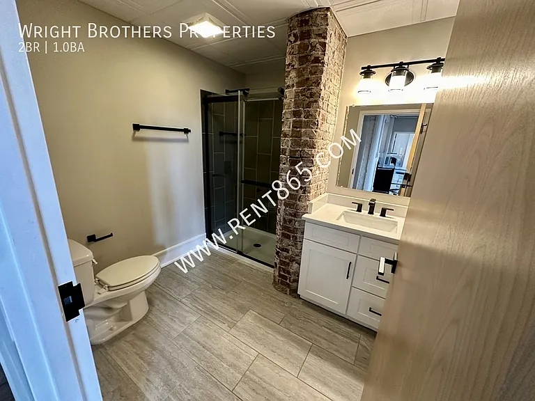 114 Dameron Ave #102 — Photo 8