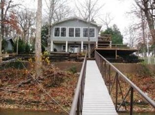2318 Evans Dr, Grove, OK 74344
