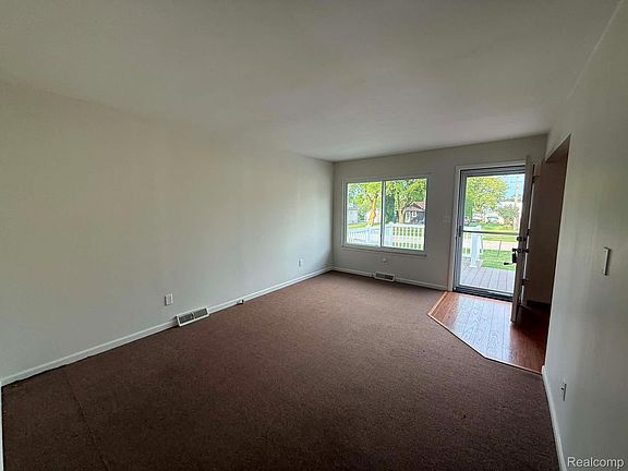 5th image of 8541 Adams St