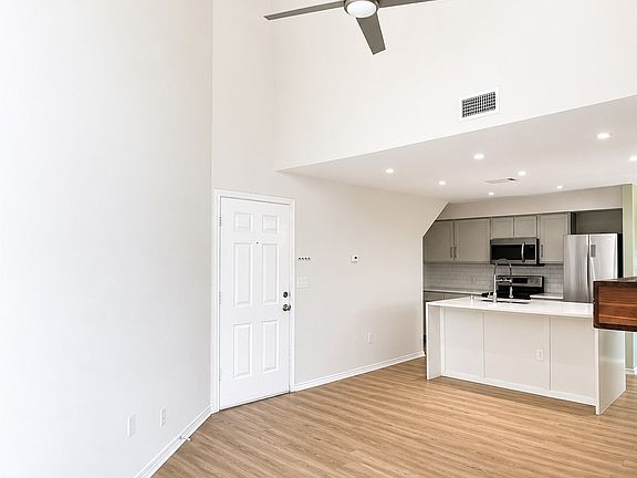 2nd image of 9837 Walnut St #207