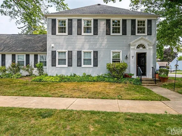 54 O'Old Nassau Rd, Monroe Township, NJ 08831