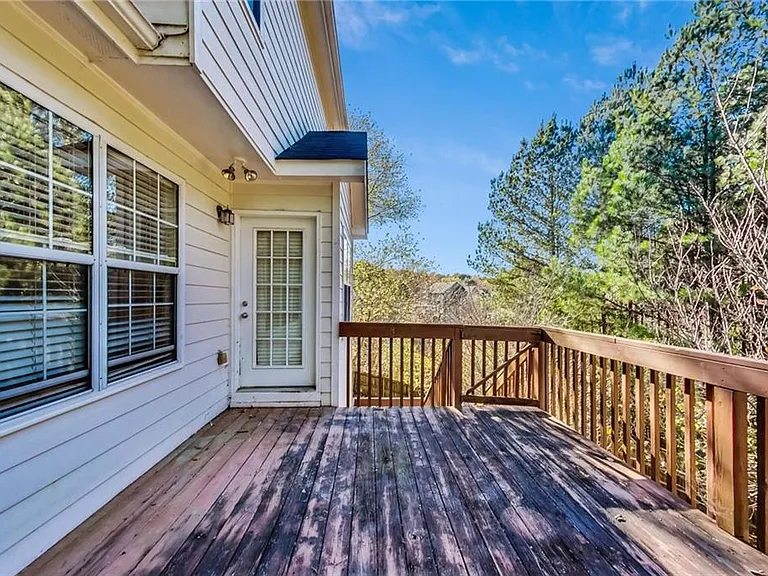 326 Canterbury Place Dr — Photo 24