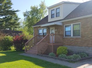 9836 Kennedy Ave, Highland, IN 46322
