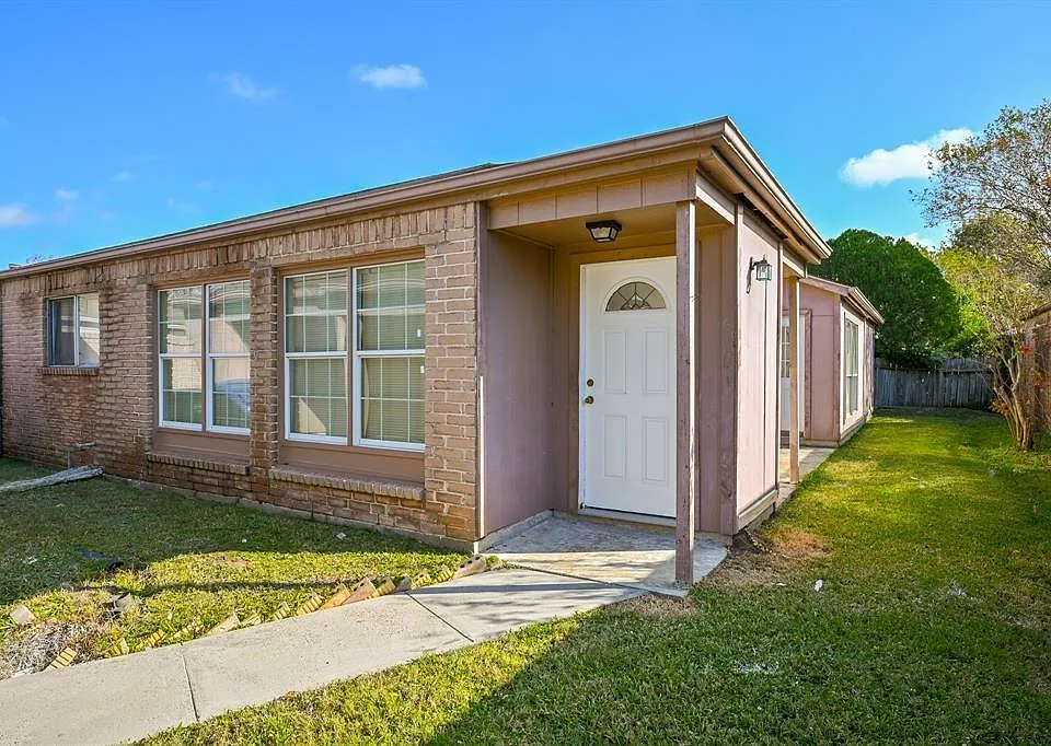 9323 Danforth Way