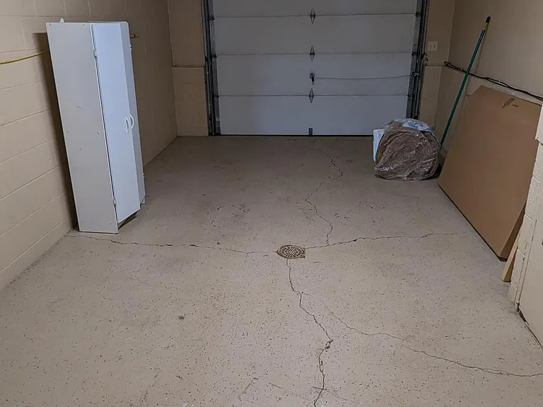 1816 Walnut St — Photo 15