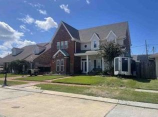 2908 Mayflower St, Meraux, LA 70075