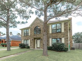 2028 Spinnaker Dr, League City, TX 77573