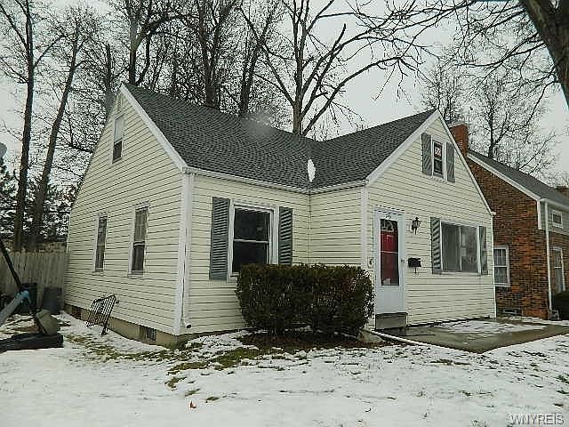 1st image of 446 Woodland Dr