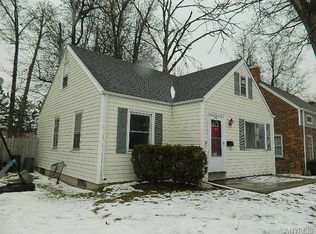 446 Woodland Dr, Buffalo, NY 14223