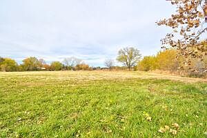 2nd image of 0 Cottonwood Ln