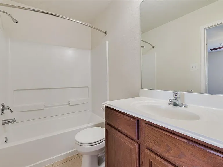 26918 Graybill Ct — Photo 13