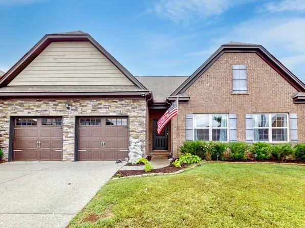 1017 Laurelwood Dr, Gallatin, TN 37066