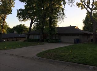 3248 S Zunis Pl, Tulsa, OK 74105