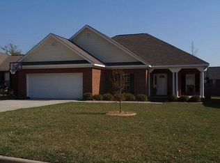 110 Lawrenceburg Ct, Dothan, AL 36305