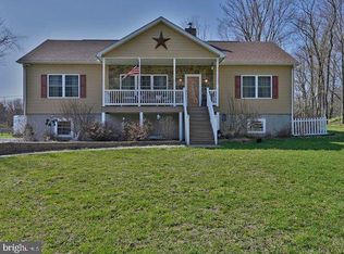 1301 Howe Rd, Moscow, PA 18444