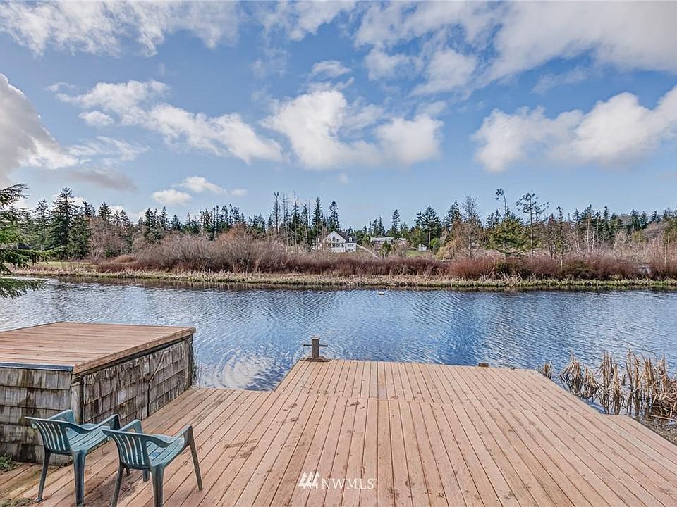 1st image of 1821 Lake Dr