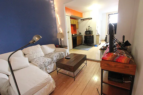 Rented by Bedford 6 Real Estate | media 29