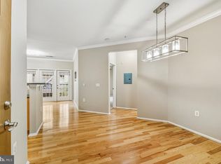 11800 Old Georgetown Rd APT 1323, North Bethesda, MD 20852