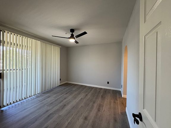 5th image of 750 E Northern Ave Unit 2077