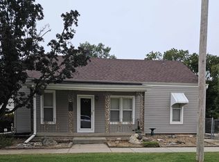 309 E 1st St, New Cambria, KS 67470
