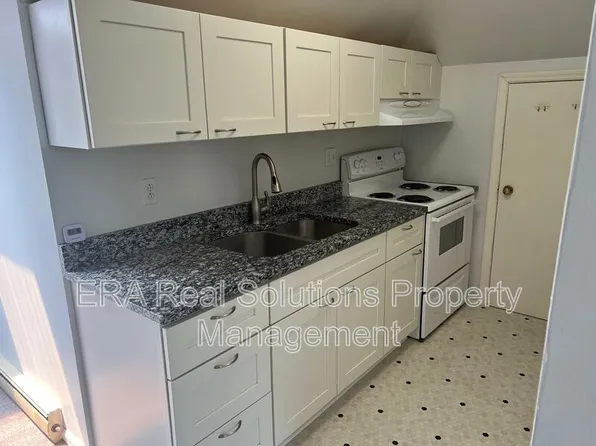 220 Loraine Ave APT 5, Cincinnati, OH 45220