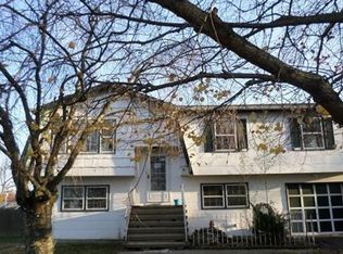 3 Mill Rd, Jamesburg, NJ 08831