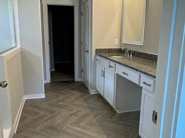 10788 Prairie Lake Dr — Photo 28