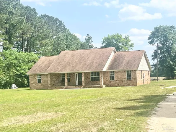 61205 Milstead Rd, Atmore, AL 36502