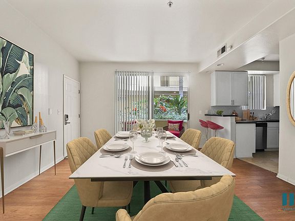 4th image of 1561 S Barrington Ave APT 103