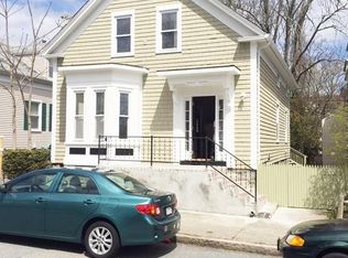 222 Pleasant St, New Bedford, MA 02740